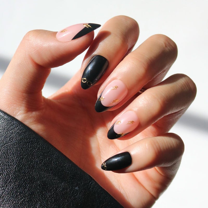 أظافر غلمنتيك المضغوطة × هاري بوتر أظافر مزيفة قصيرة على شكل لوز مع نصائح فرنسية سوداء ونظارات وتفاصيل مخفية على شكل صاعقة مرخصة رسميًا 15 حجم 30 طقم أظافر مع غراء